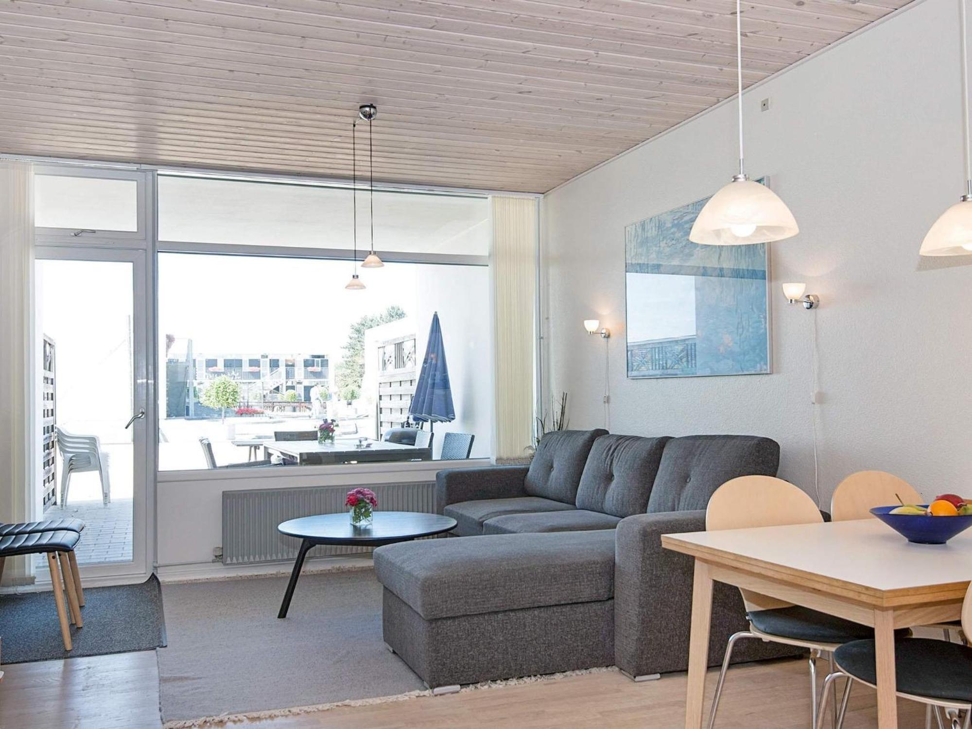 4 Person Holiday Home On A Holiday Park In Glesborg Extérieur photo