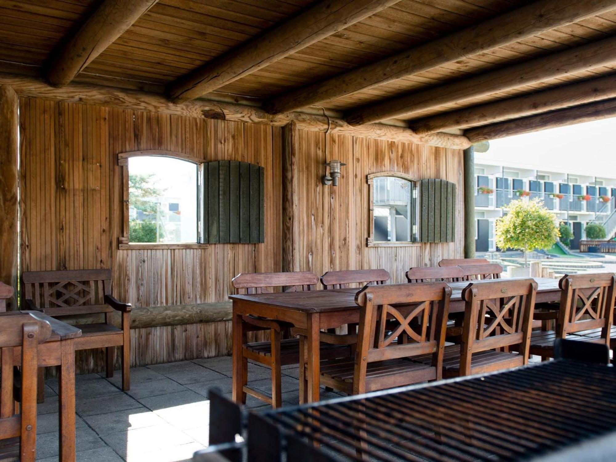 4 Person Holiday Home On A Holiday Park In Glesborg Extérieur photo
